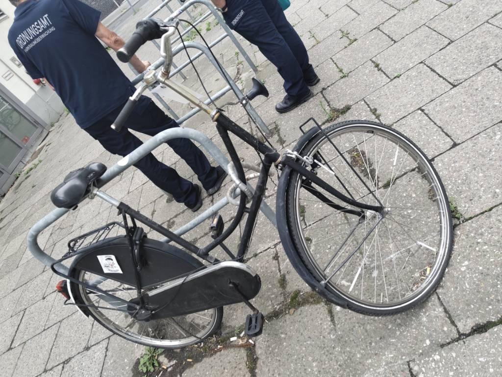 Foto zur Meldung: Abfall - Schrottfahrräder liste