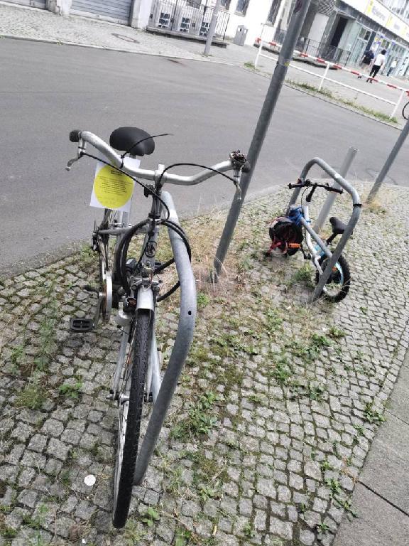 Foto zur Meldung: Abfall - Schrottfahrräder liste