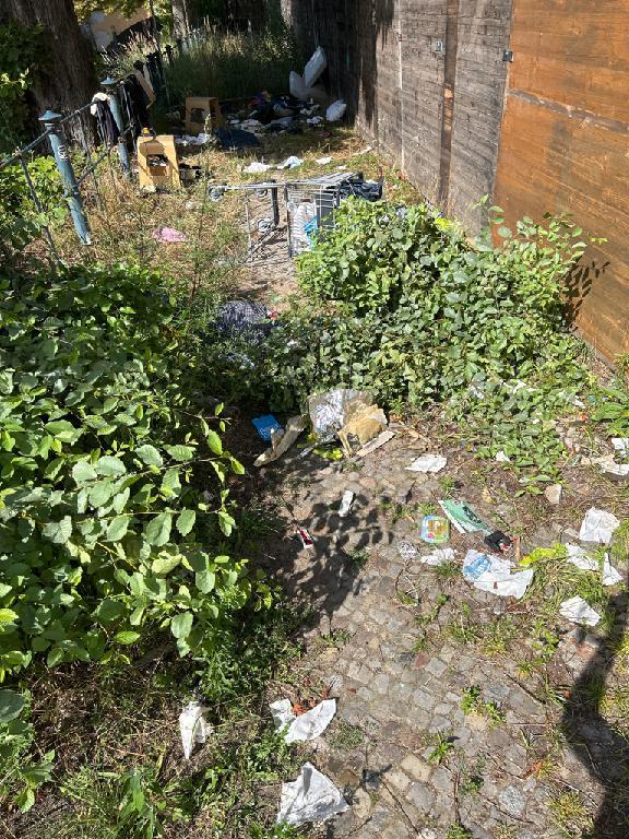 Foto zur Meldung: Abfall - Müllablagerung