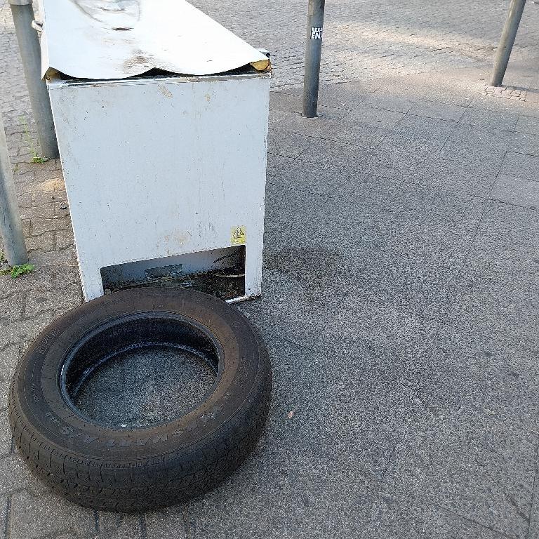 Foto zur Meldung: Abfall - Elektroschrott