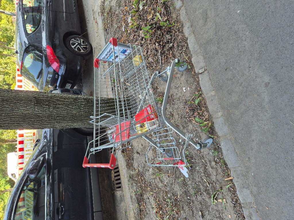 Foto zur Meldung: Abfall - Elektroschrott