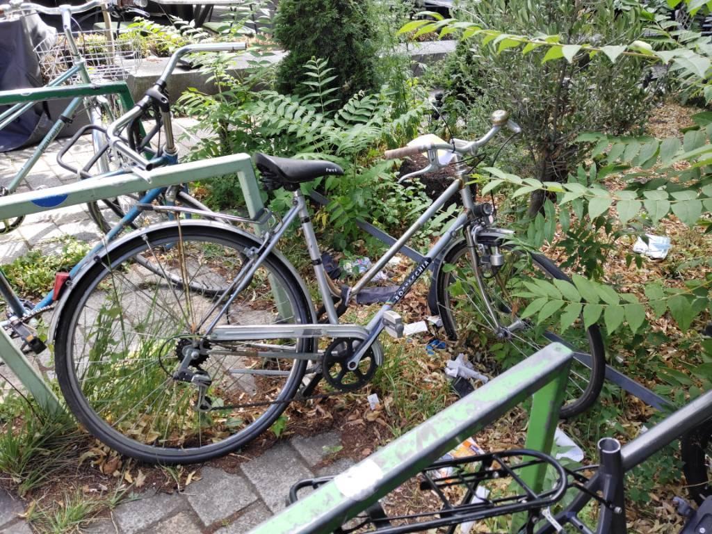 Foto zur Meldung: Abfall - Schrottfahrräder liste