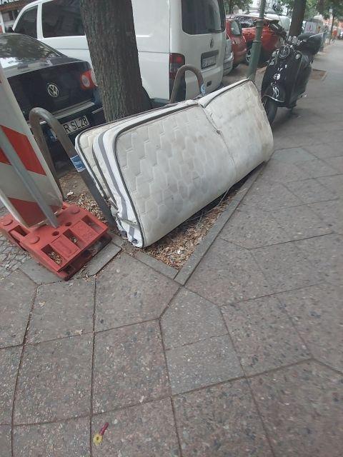 Foto zur Meldung: Abfall - Sperrmüll
