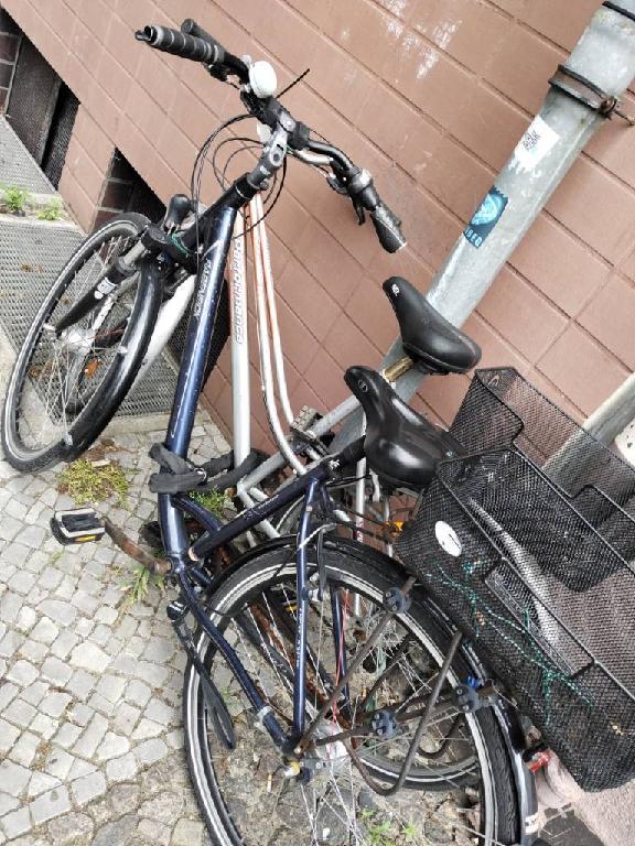 Foto zur Meldung: Abfall - Schrottfahrräder liste