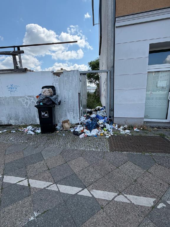 Foto zur Meldung: Abfall - Müllablagerung