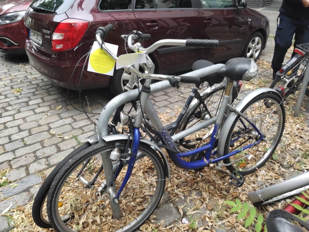 Foto zur Meldung: Abfall - Schrottfahrräder liste