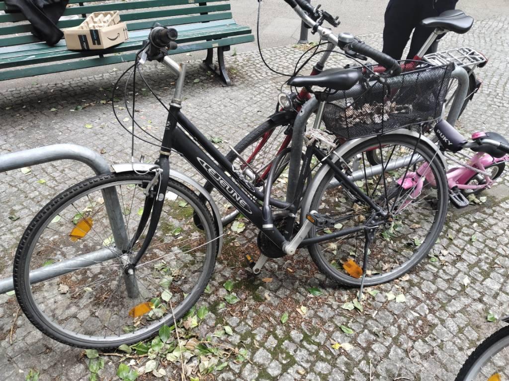 Foto zur Meldung: Abfall - Schrottfahrräder liste