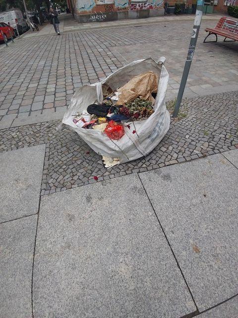 Foto zur Meldung: Abfall - Müllablagerung