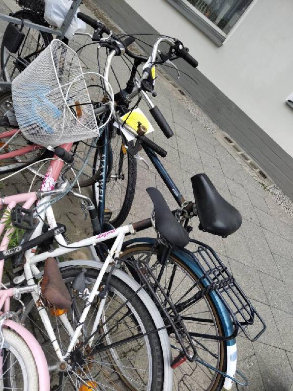 Foto zur Meldung: Abfall - Schrottfahrräder liste