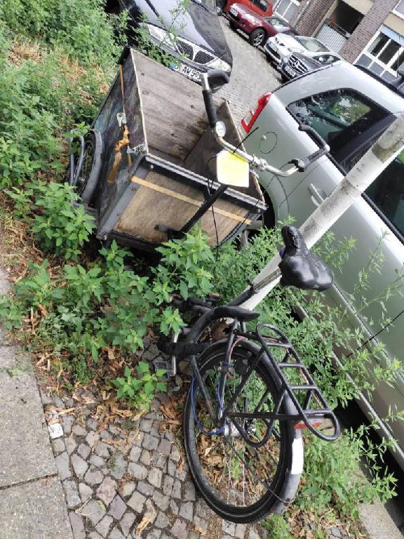 Foto zur Meldung: Abfall - Schrottfahrräder liste