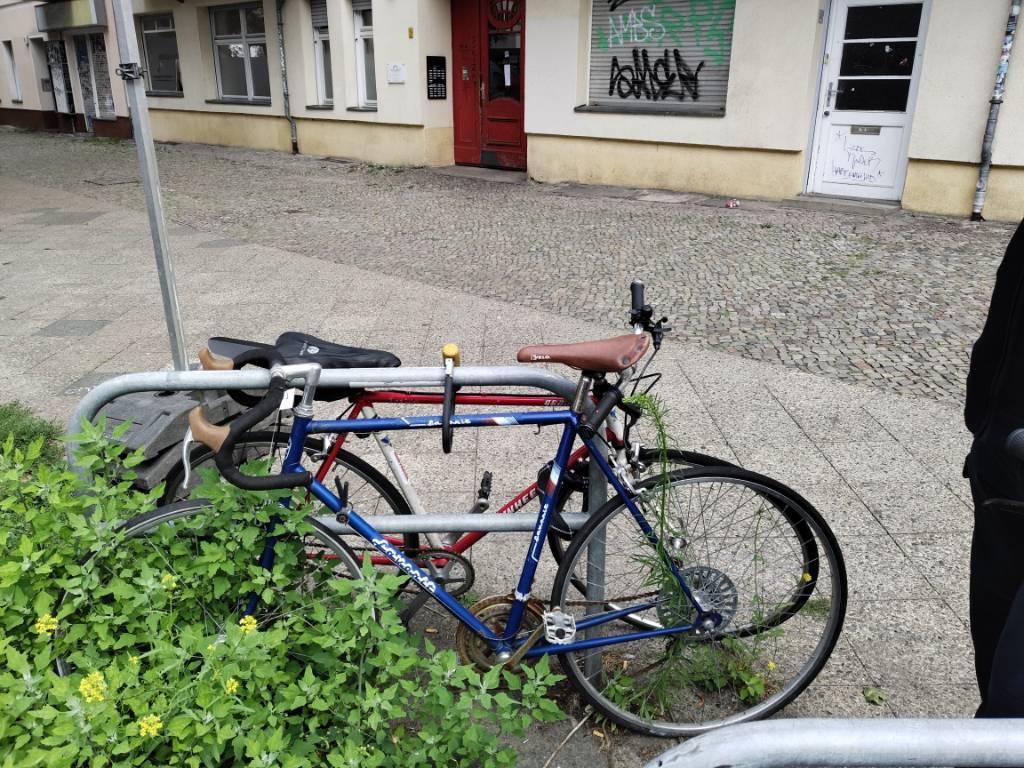Foto zur Meldung: Abfall - Schrottfahrräder liste