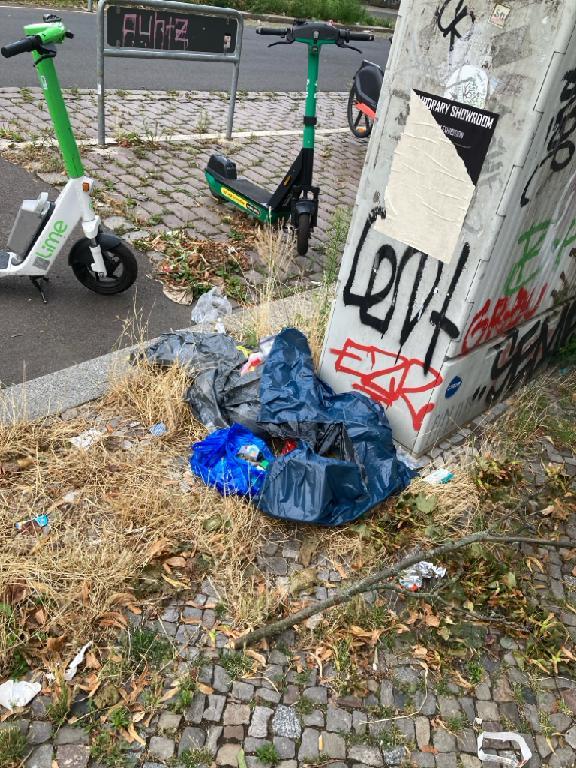 Foto zur Meldung: Abfall - Müllablagerung