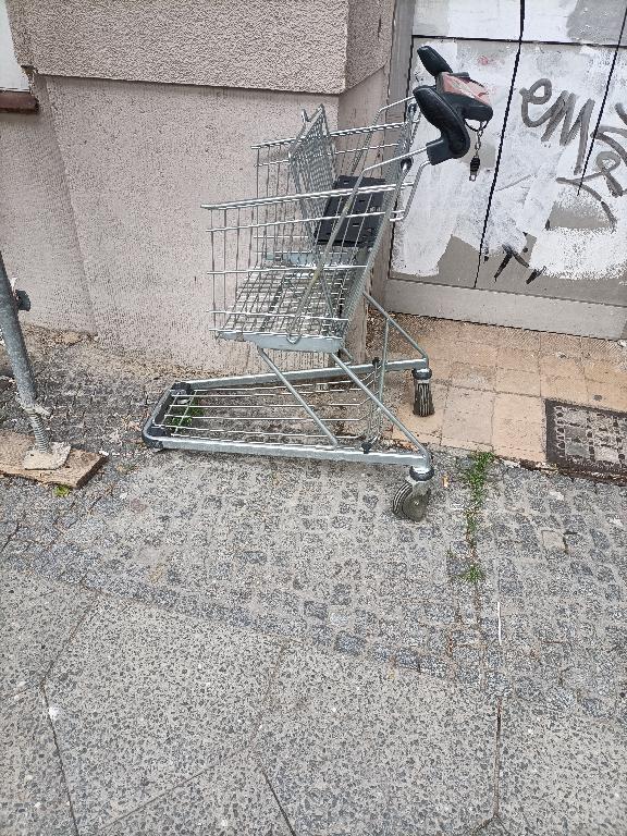 Foto zur Meldung: Abfall - Elektroschrott