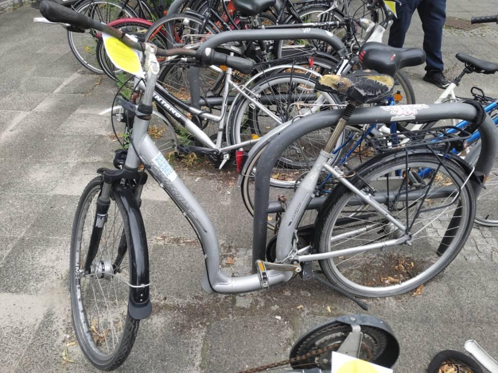 Foto zur Meldung: Abfall - Schrottfahrräder liste