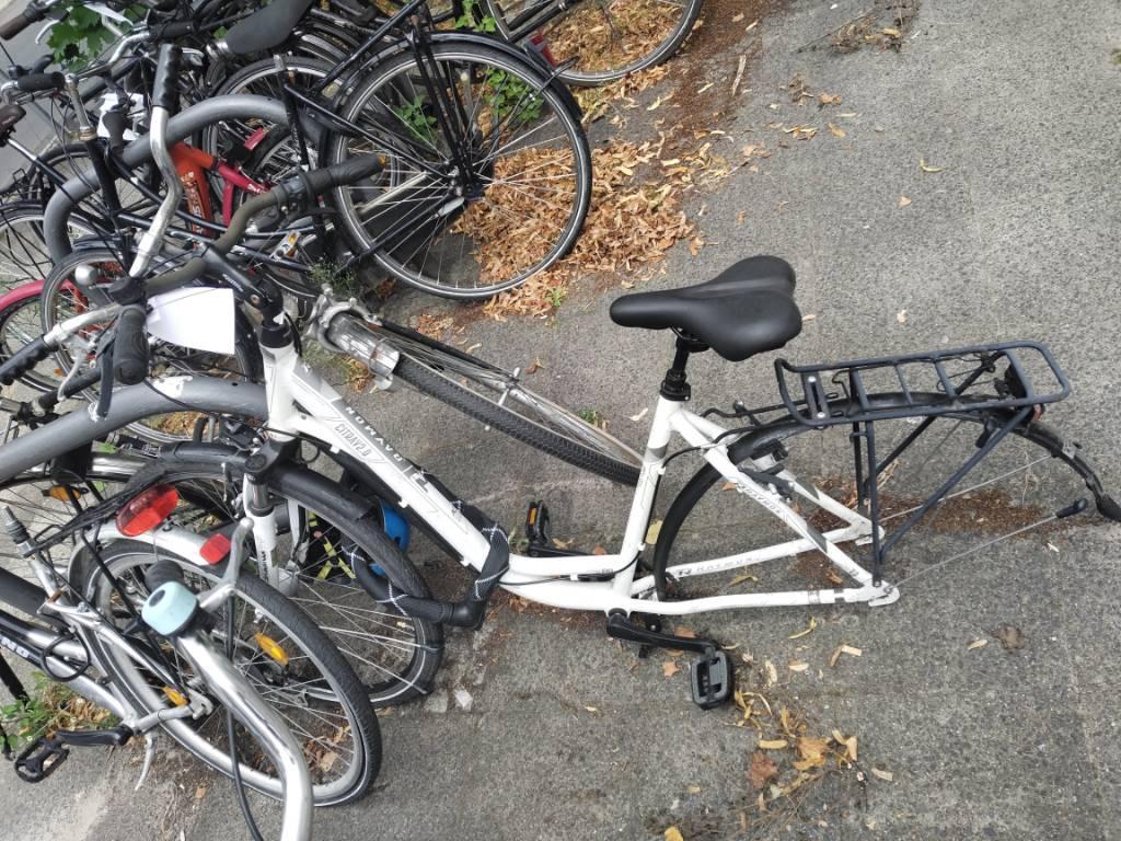 Foto zur Meldung: Abfall - Schrottfahrräder liste
