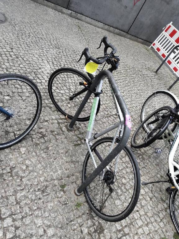 Foto zur Meldung: Abfall - Schrottfahrräder liste