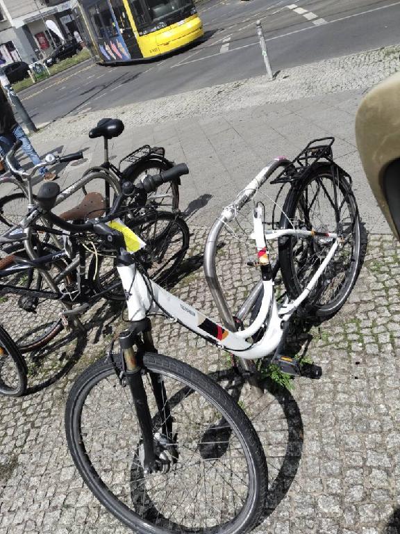Foto zur Meldung: Abfall - Schrottfahrräder liste