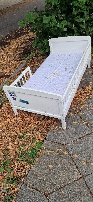 Foto zur Meldung: Abfall - Sperrmüll
