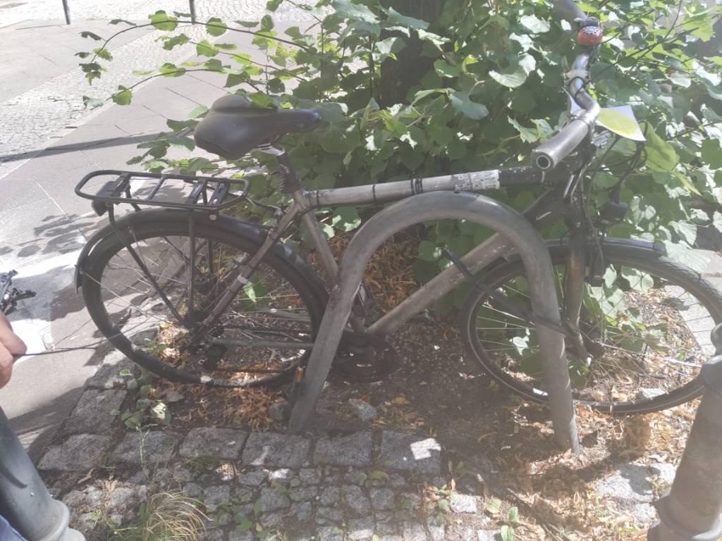 Foto zur Meldung: Abfall - Schrottfahrräder liste