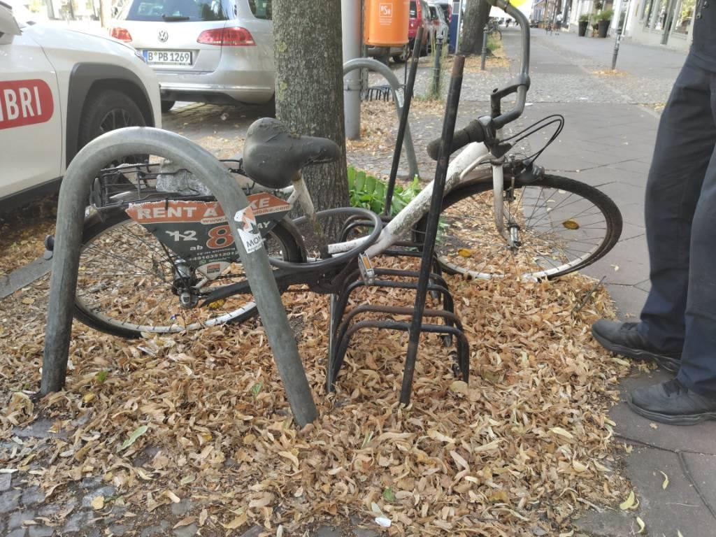 Foto zur Meldung: Abfall - Schrottfahrräder liste