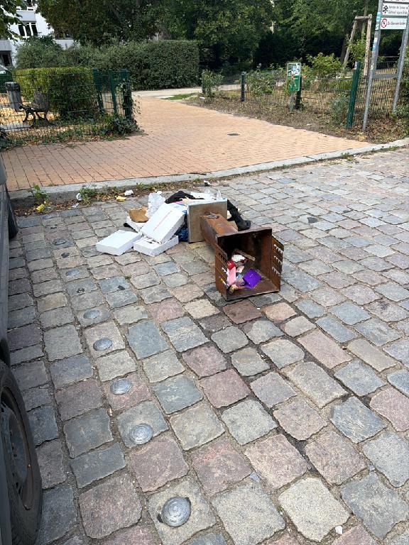 Foto zur Meldung: Abfall - Müllablagerung