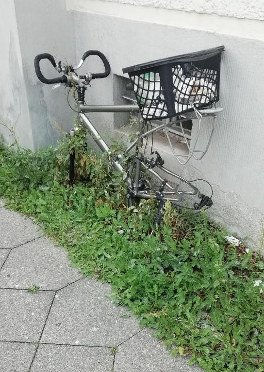 Foto zur Meldung: Abfall - Schrottfahrräder pr.