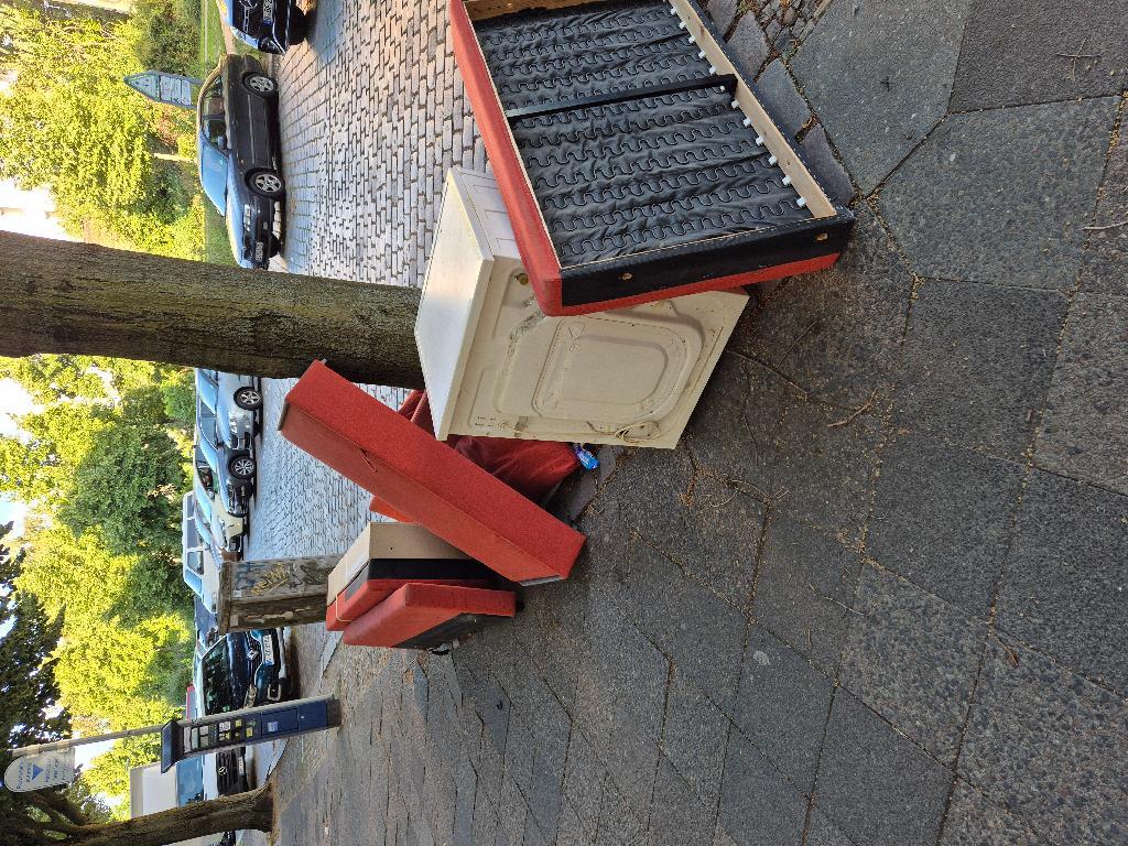Foto zur Meldung: Abfall - Sperrmüll
