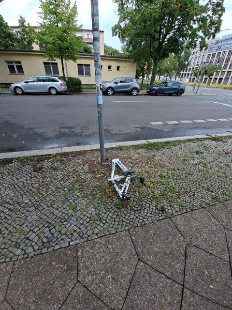 Foto zur Meldung: Abfall - Schrottfahrräder Pr