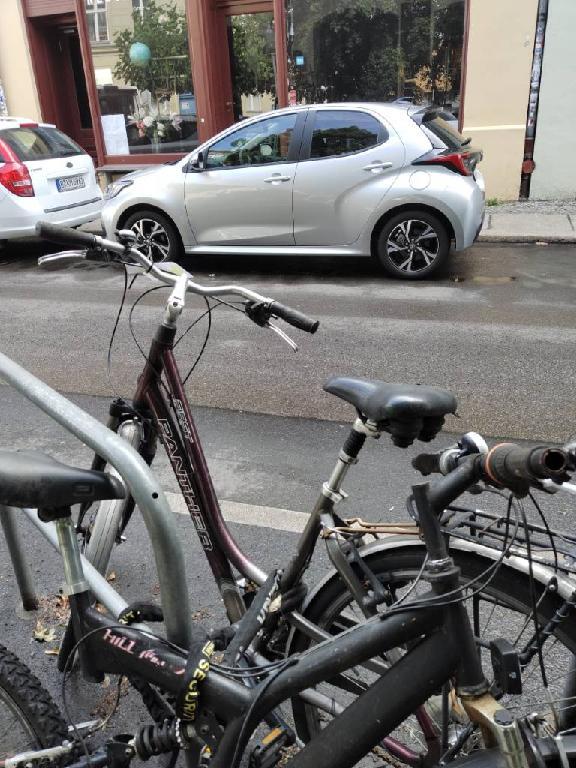 Foto zur Meldung: Abfall - Schrottfahrräder liste