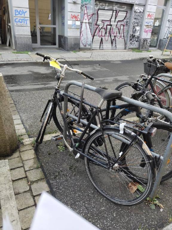 Foto zur Meldung: Abfall - Schrottfahrräder liste