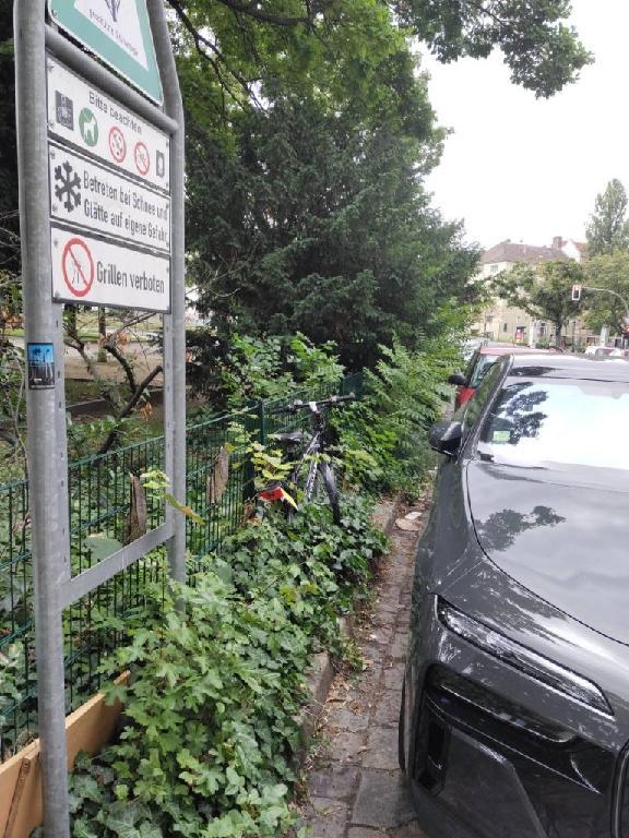 Foto zur Meldung: Abfall - Schrottfahrräder