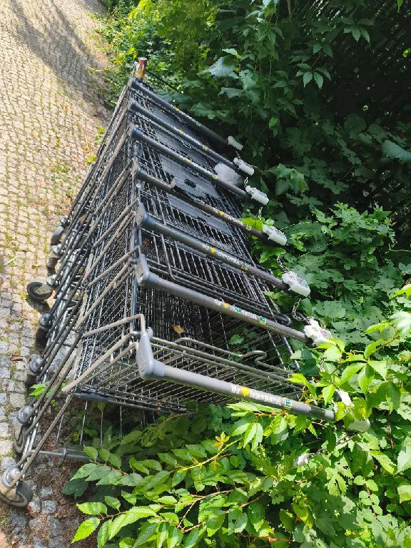 Foto zur Meldung: Abfall - Elektroschrott