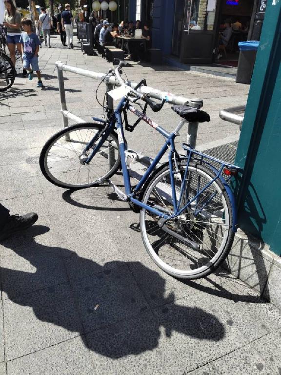 Foto zur Meldung: Abfall - Schrottfahrräder liste