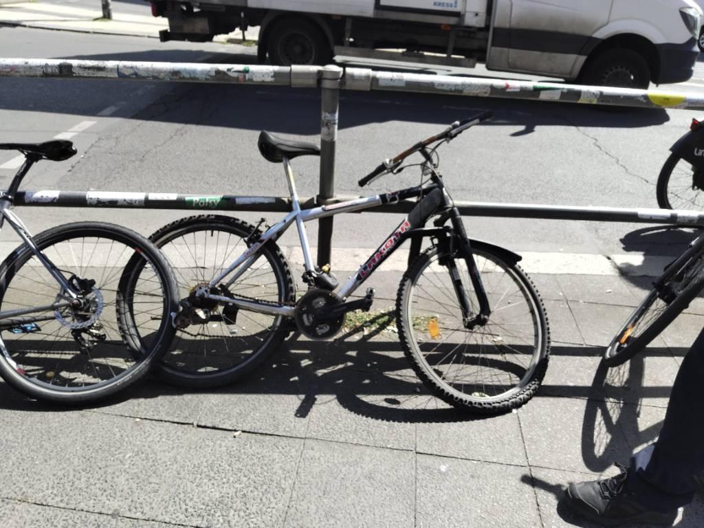 Foto zur Meldung: Abfall - Schrottfahrräder liste