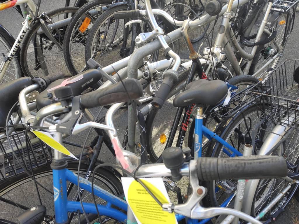 Foto zur Meldung: Abfall - Schrottfahrräder liste