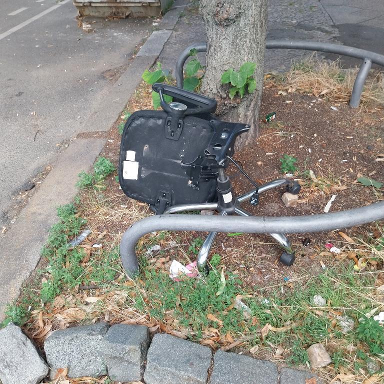 Foto zur Meldung: Abfall - Sperrmüll