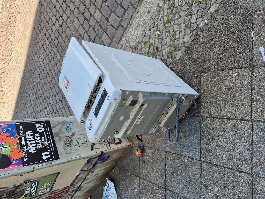 Foto zur Meldung: Abfall - Elektroschrott