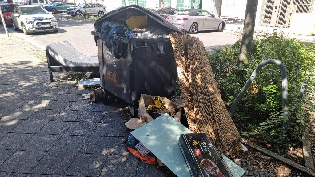 Foto zur Meldung: Abfall - Sperrmüll