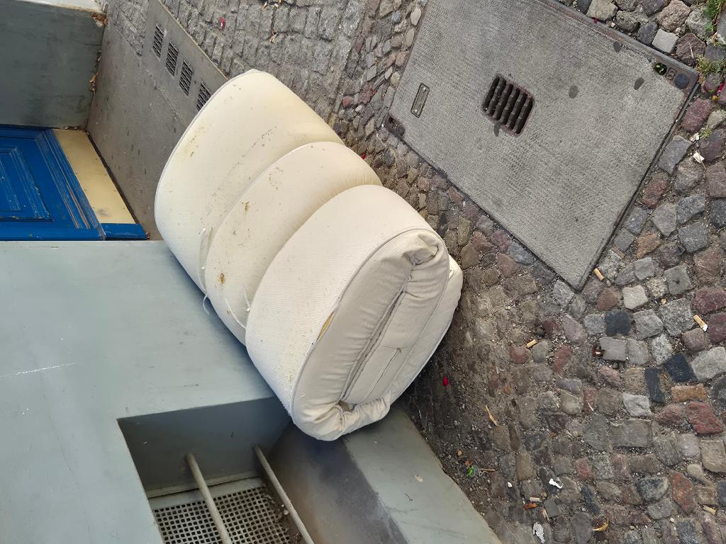 Foto zur Meldung: Abfall - Sperrmüll