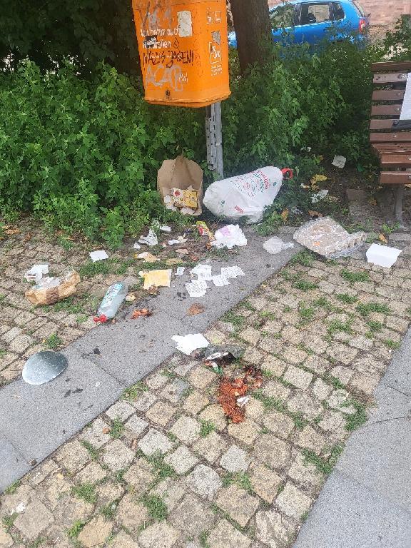 Foto zur Meldung: Abfall - Müllablagerung