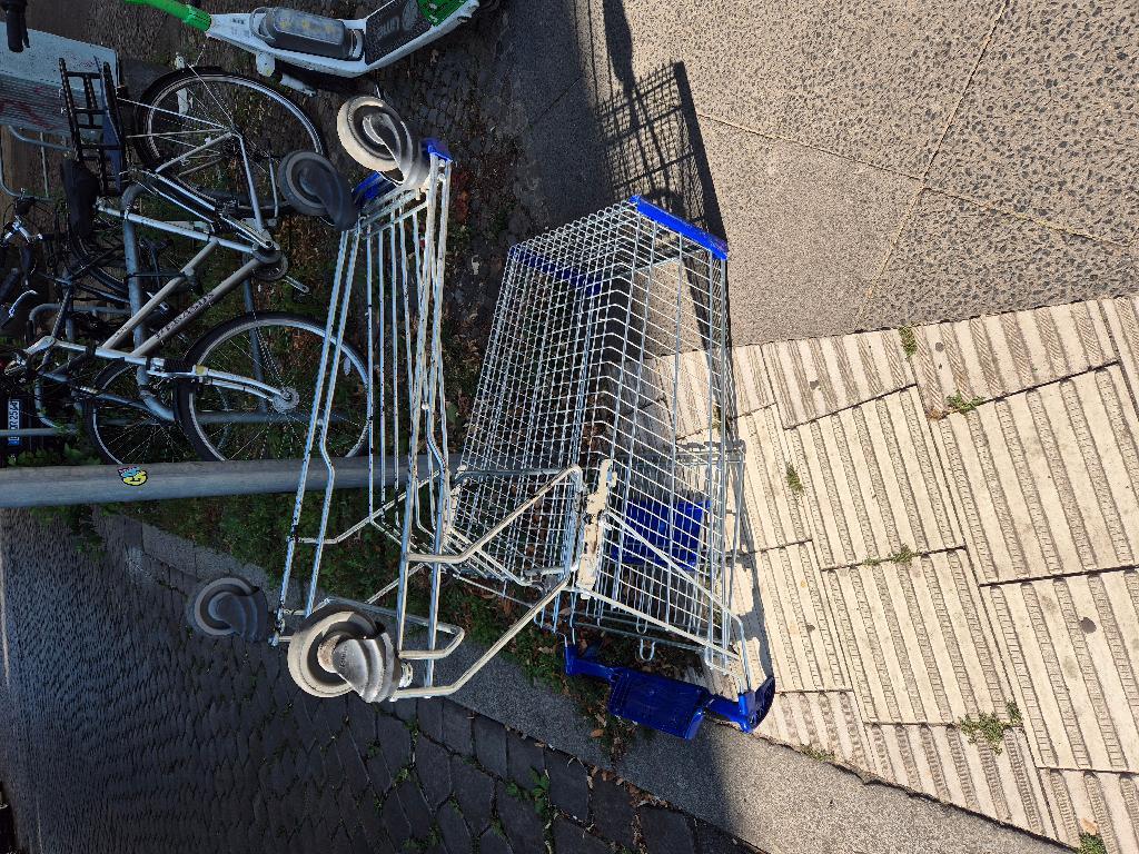 Foto zur Meldung: Abfall - Elektroschrott