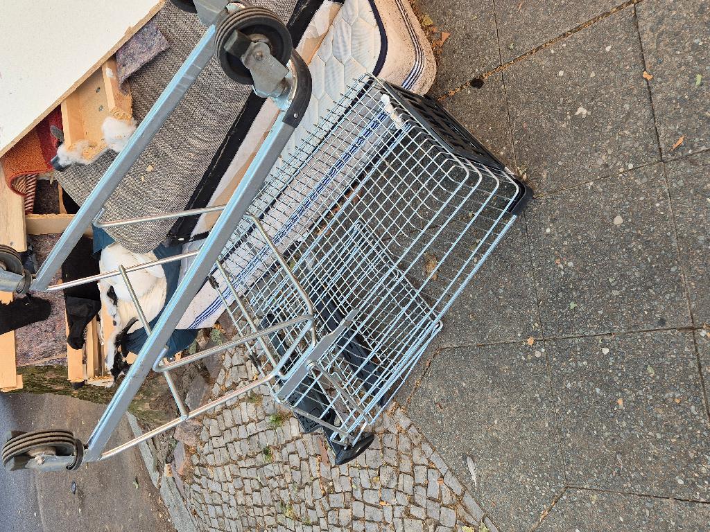 Foto zur Meldung: Abfall - Elektroschrott