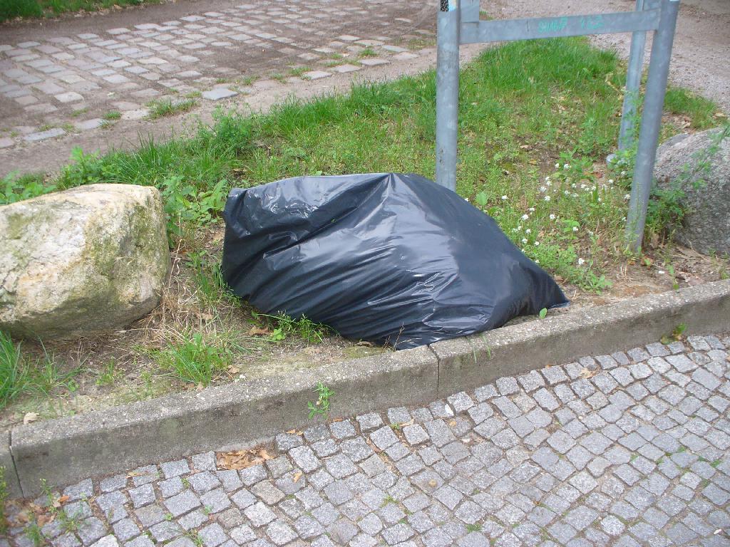 Foto zur Meldung: Abfall - Müllablagerung