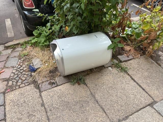 Foto zur Meldung: Abfall - Elektroschrott