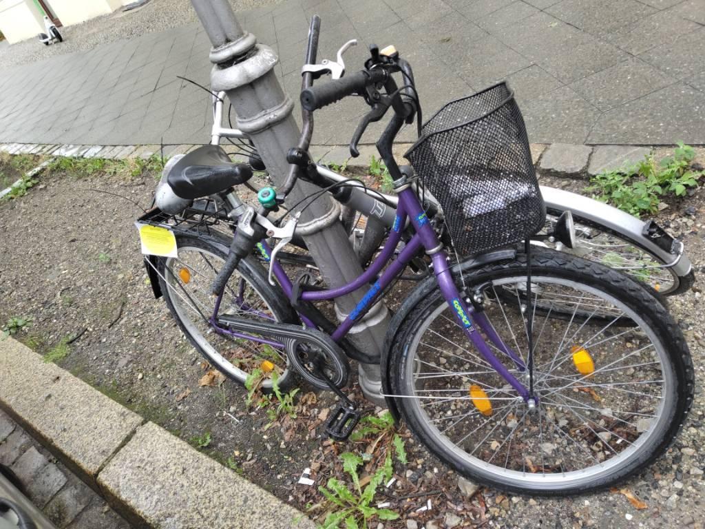 Foto zur Meldung: Abfall - Schrottfahrräder liste