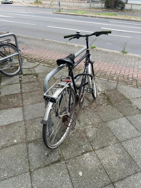 Foto zur Meldung: Abfall - Schrottfahrräder liste