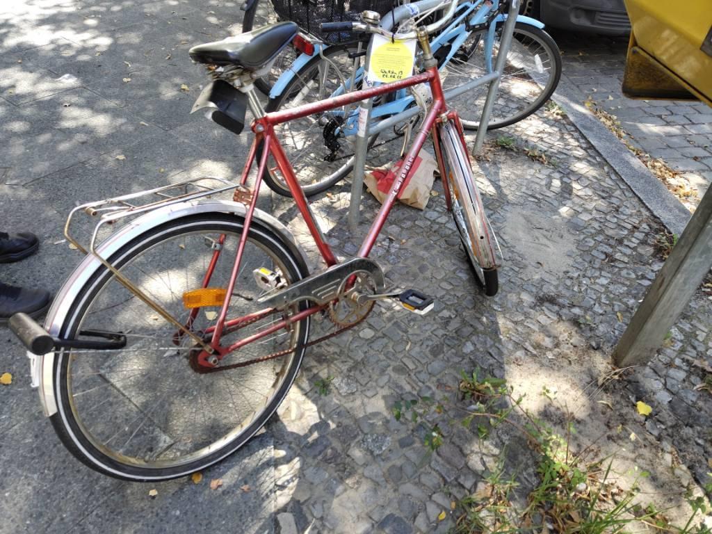 Foto zur Meldung: Abfall - Schrottfahrräder liste