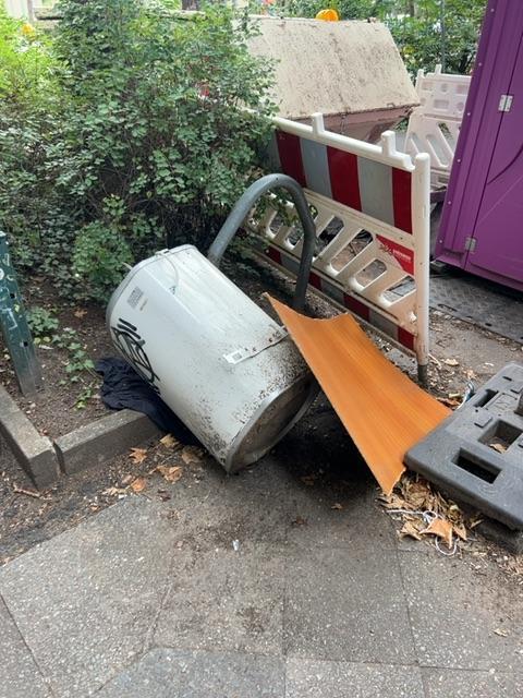 Foto zur Meldung: Abfall - Elektroschrott