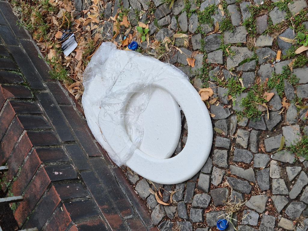 Foto zur Meldung: Abfall - Sperrmüll