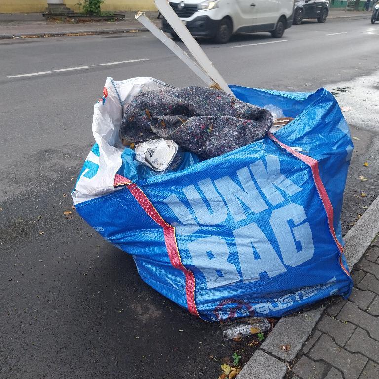 Foto zur Meldung: Abfall - aus Gewerbebetrieben